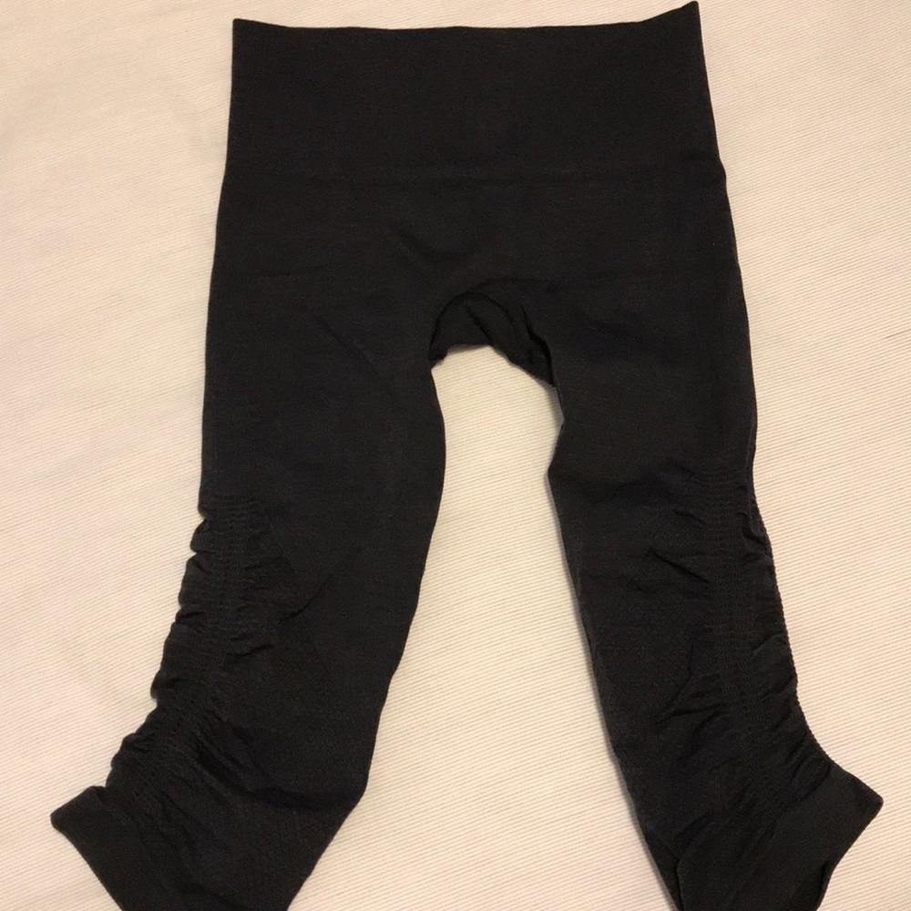 Lululemon crop leggings
